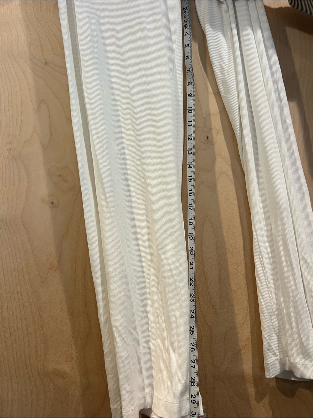 Skims Ribbed Wide-Leg Pants in White - Picture 5 of 11